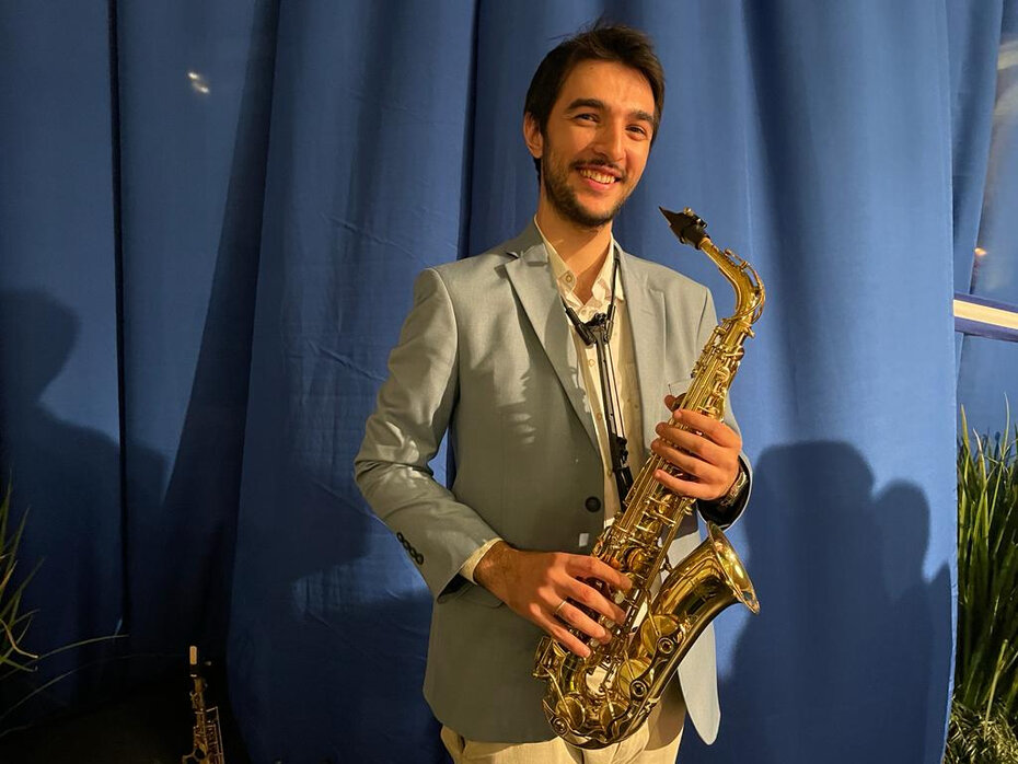 sax