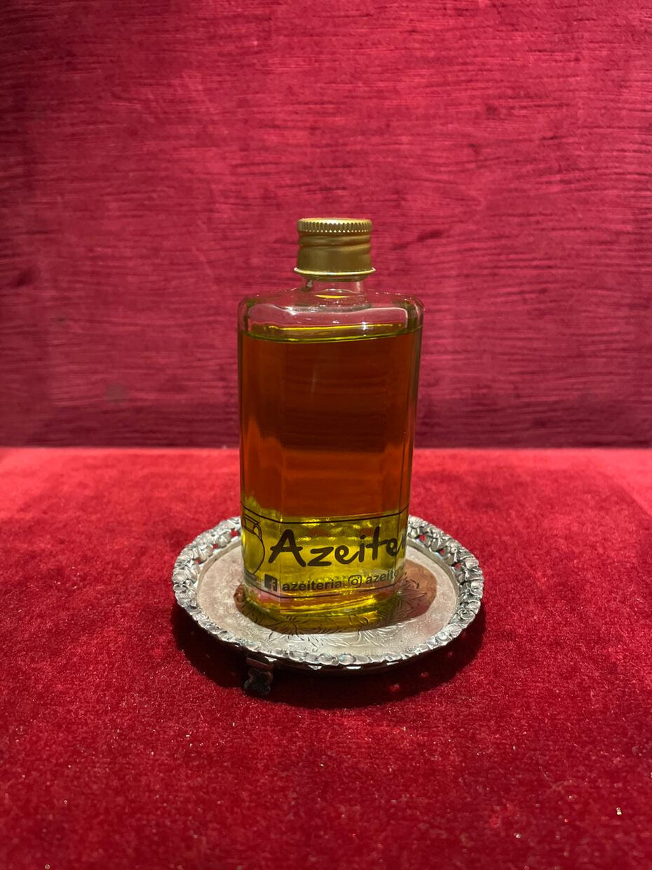 O óleo de azeite e óleos essenciais: segredo de Ana Tassia Blazoudakis (Foto: Divulgação)