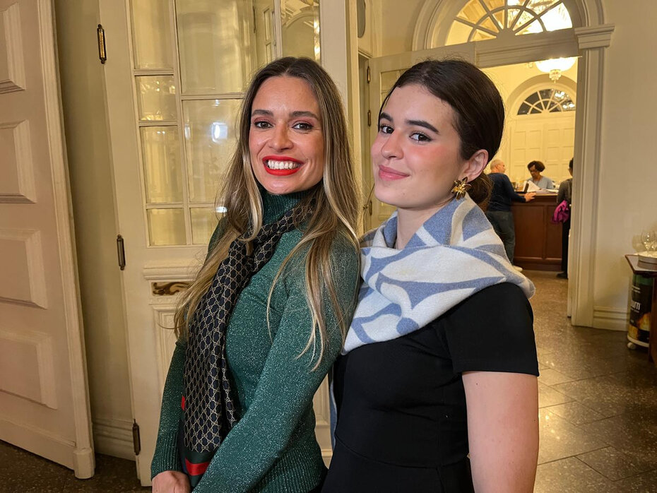 Mariana Abascal e a filha Rafaela Delabary na concorrida apresentação(Foto Paulo Gasparotto Especial)