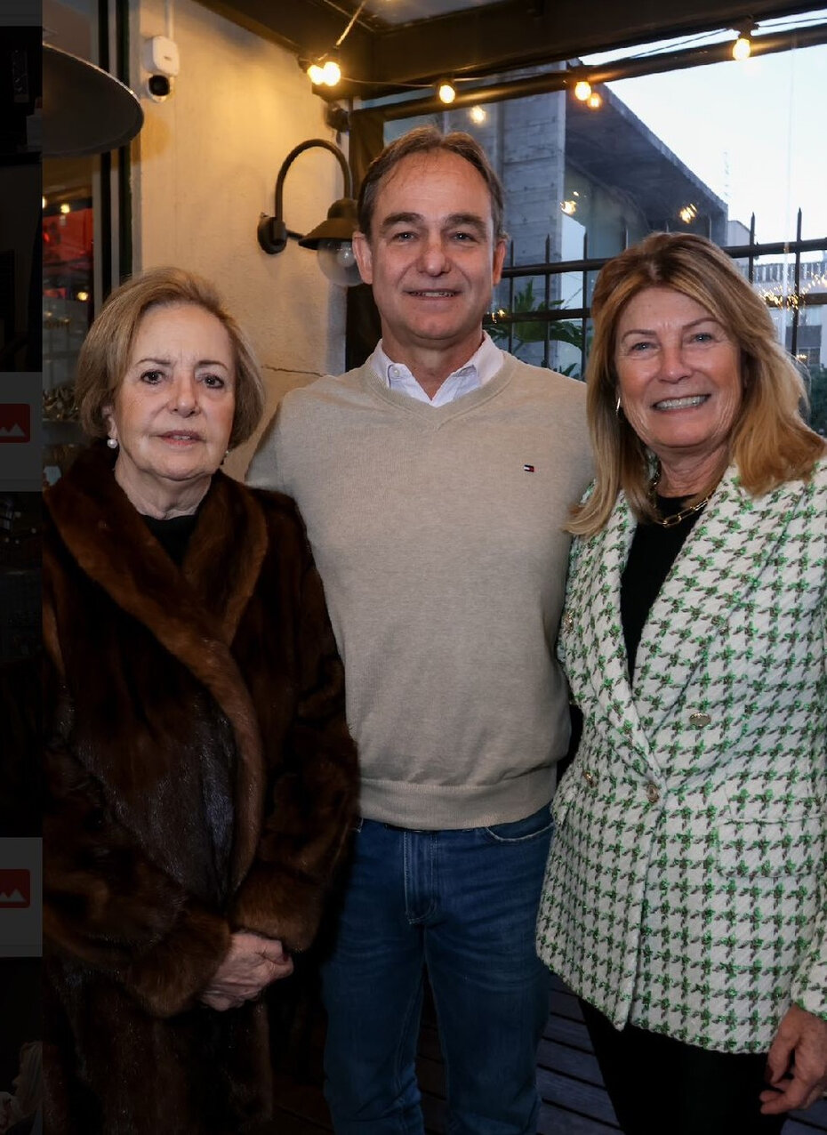 Vera Lucia Repullo, Marcos Pinto Ribeiro e Claudia Hunsche (Foto Daniela Barcellos/Divulgação)