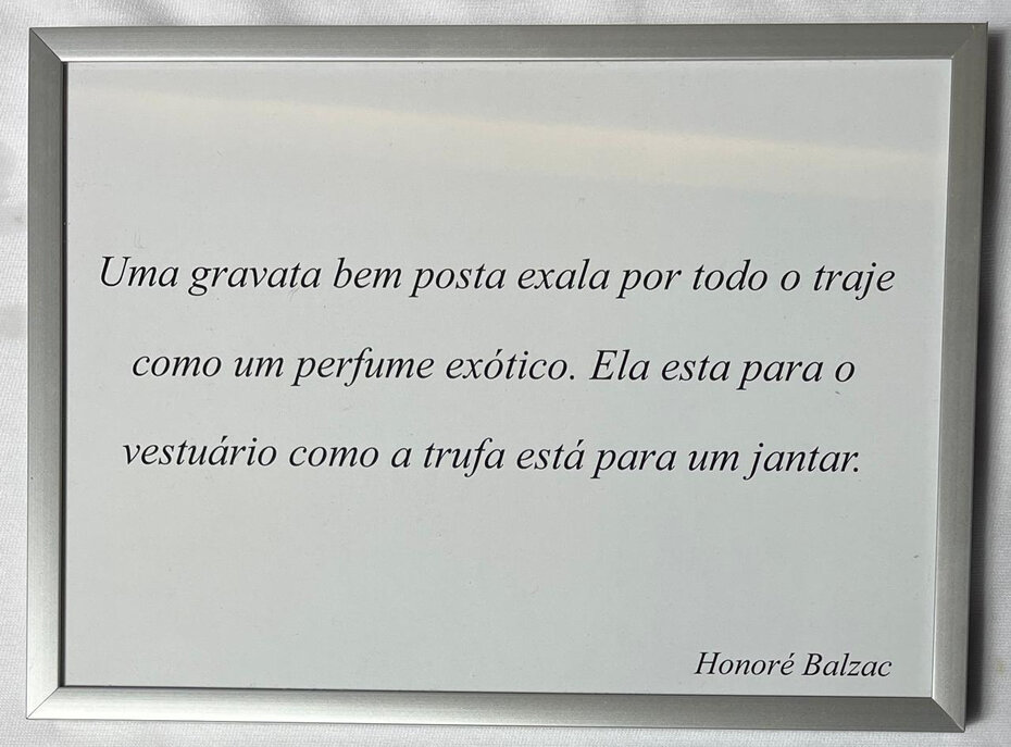 A irretorquível defesa das gravatas por Balzac (Foto Carlos Alberto Gonçalves Divulgação)