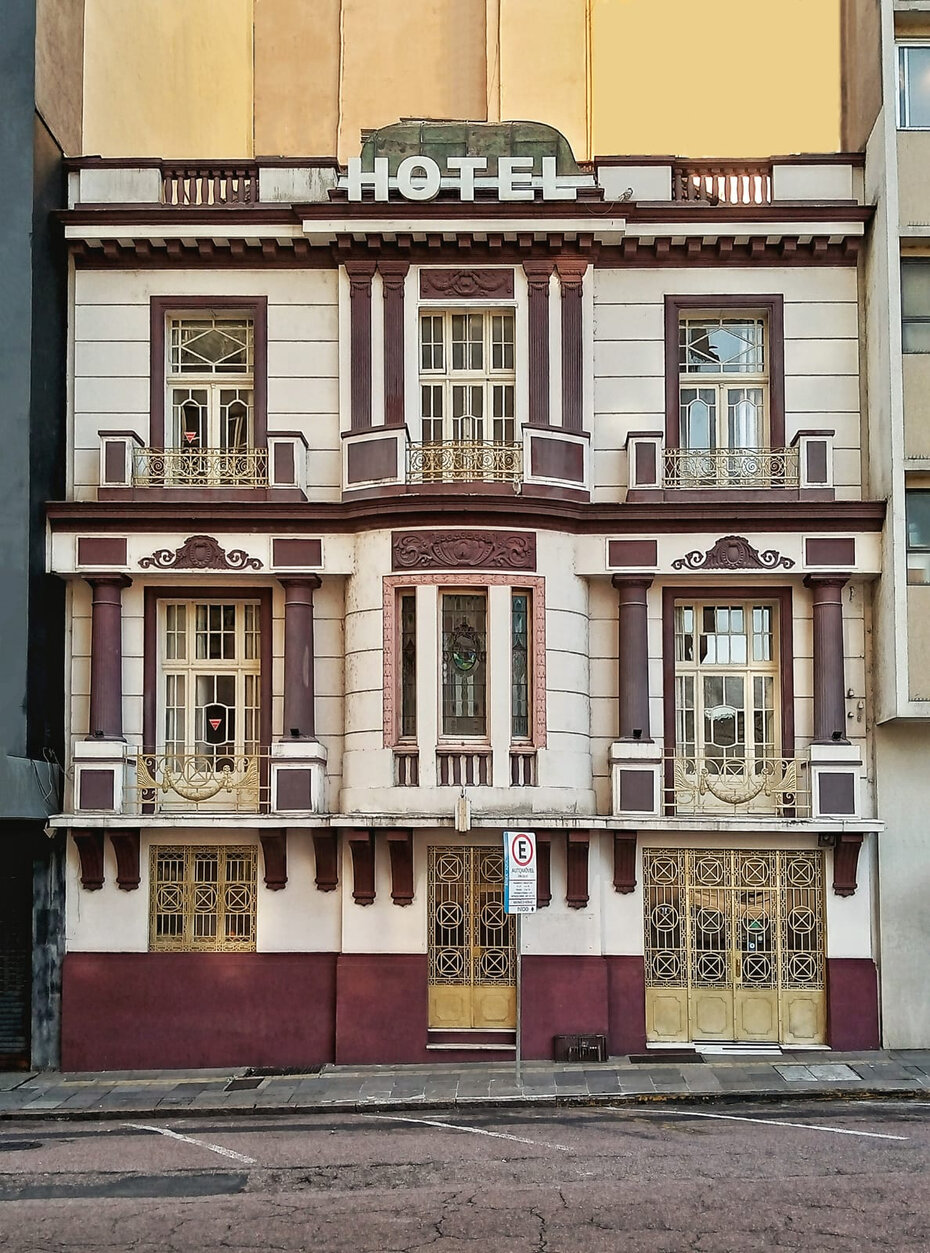 O Hotel Praça da Matriz está instalado em casarão de 1927 (Foto Divulgação)