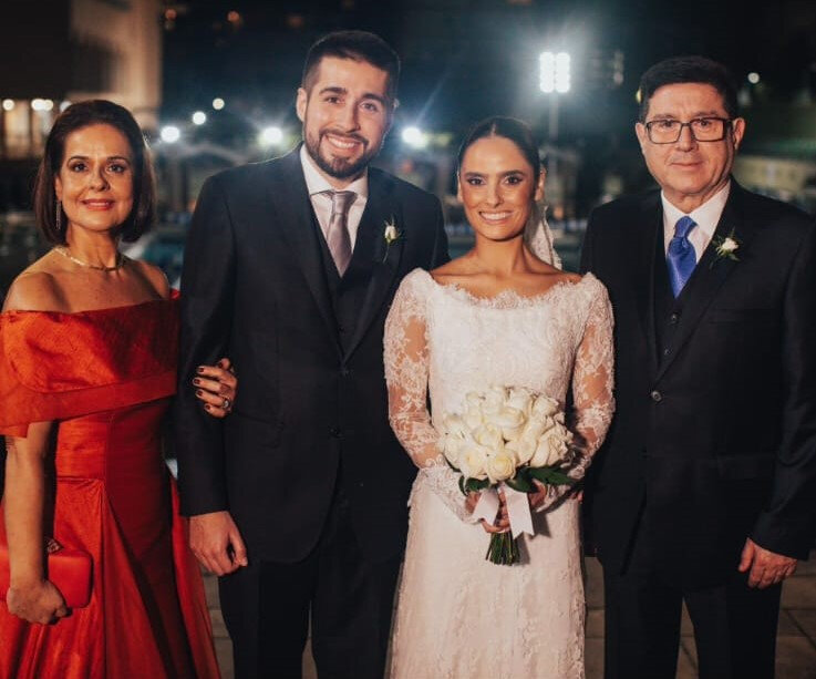 Isabela Beck da Silva Giannakos, Demétrio Giannakos, Luiza Brunelli e Angelo Giannakos (Foto: William Nihues/Divulgação)