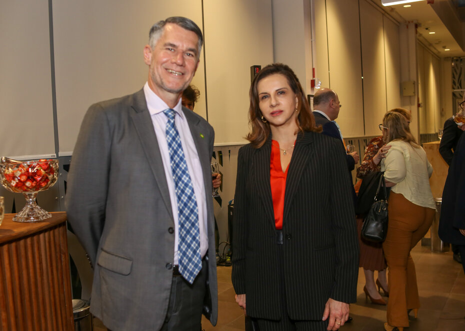 Marcelo Baumbach e Claudia Caldas Silber (Foto: Lenara Petenuzzo/Divulgação)