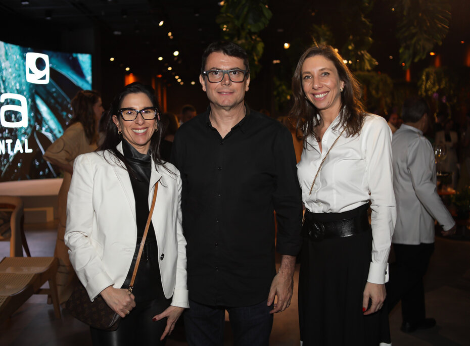 Claudia Jalfim Barichello, Alexandre Graziadio e Roberta Jalfim no novo espaço de eventos (Foto: Vini Dalla Rosa/Divulgação)