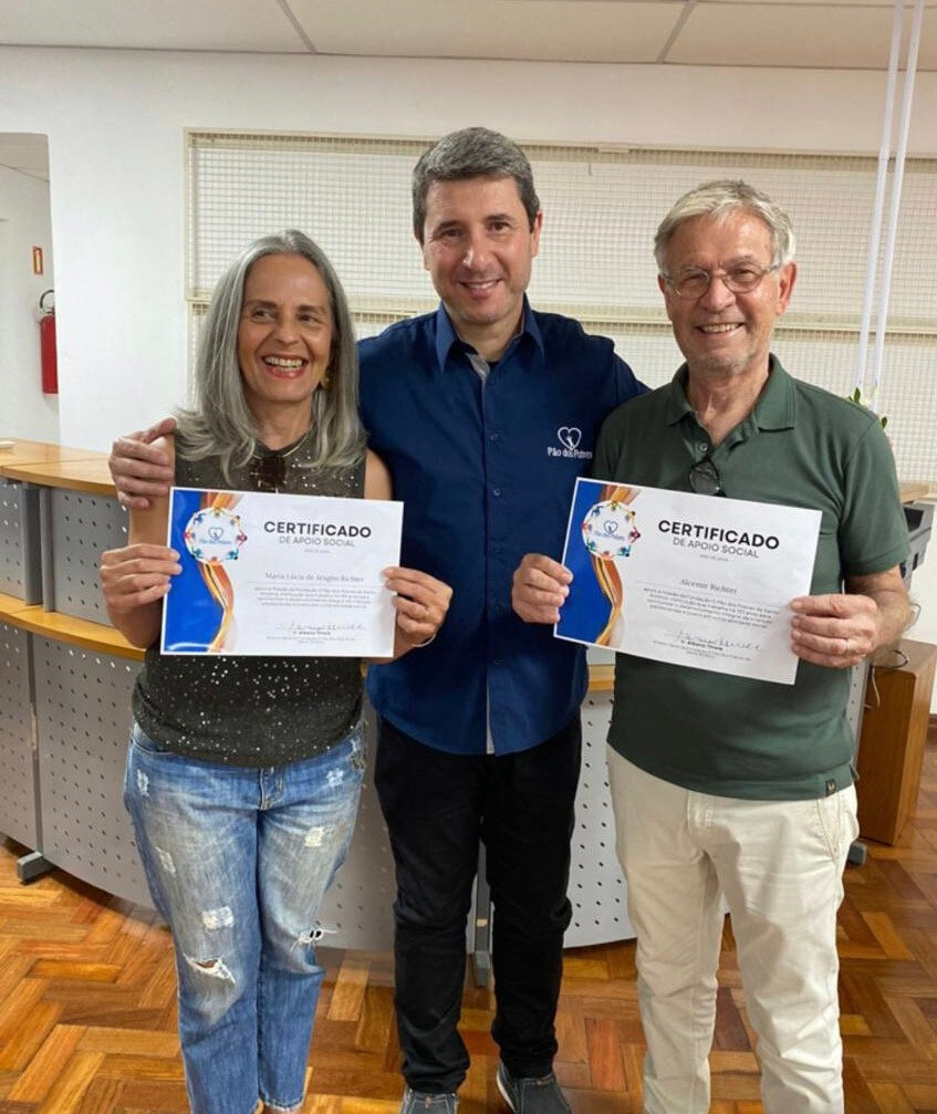 Lúcia Richter, João Rocha e Alcimir Richter na Fundação Pão dos Pobres  (Foto Paulo Gasparotto/Especial)