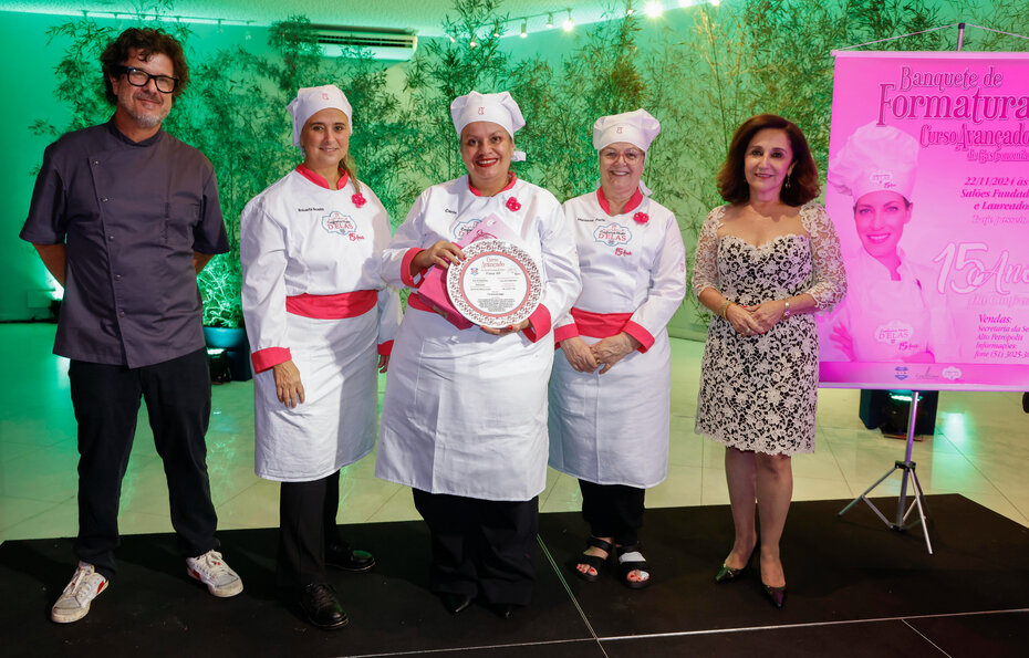 Alexandre Baggio, Roberta Rosito Correa, Carla Justino, Maristela Rissi Ferla e Eliana Saint Pastous Godoy (Foto: João Mattos/Divulgação)