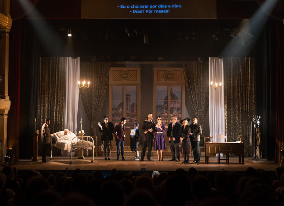 Ópera cômica “Gianni Schicchi”, de Puccini teve apresentações muito aplaudidas no Theatro São Pedro (Foto: Vitória Proença/Divulgação)