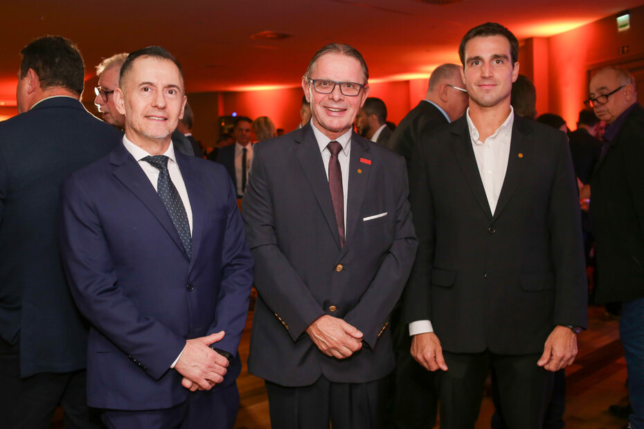 Aldo Carnelutti, Elton Laux e Giovane Tumelero (Foto: Lenara Petenuzzo/Divulgação)