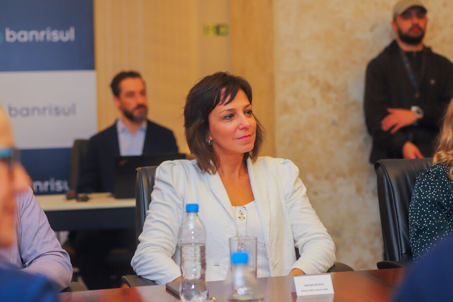 Gabriela Munhoz, diretora de programas e projetos culturais do Banrisul Cultural (Foto: Carlos Ricky/Divulgação)