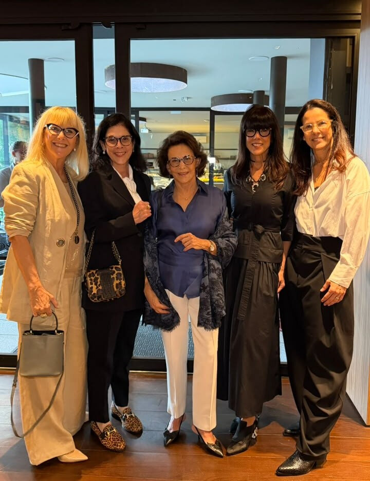 Nádia Tagliari, Martha Vellinho, Ana Mottin, Renata Vellinho Busnello, Adriana Vellinho (Foto: Divulgação)